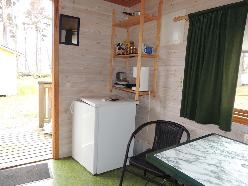 Alholmens Camping & Stugby Hotel Solvesborg Exterior photo